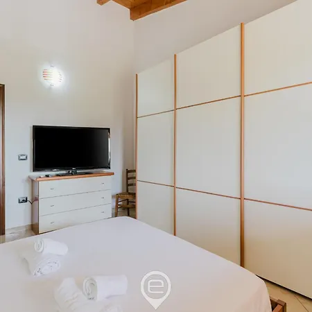 Lägenhet Mauri's House Oristano