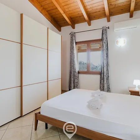 Mauri's House Apartment