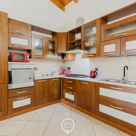 아파트 Mauri's House